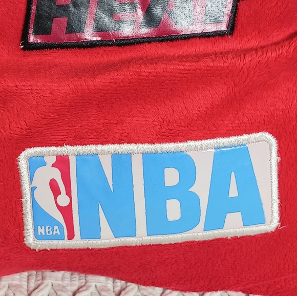 Rare 2006 NBA Miami Heat Basketball Team Logo Sports Fan 13" Throw Pillow Decor - Picture 5 of 10